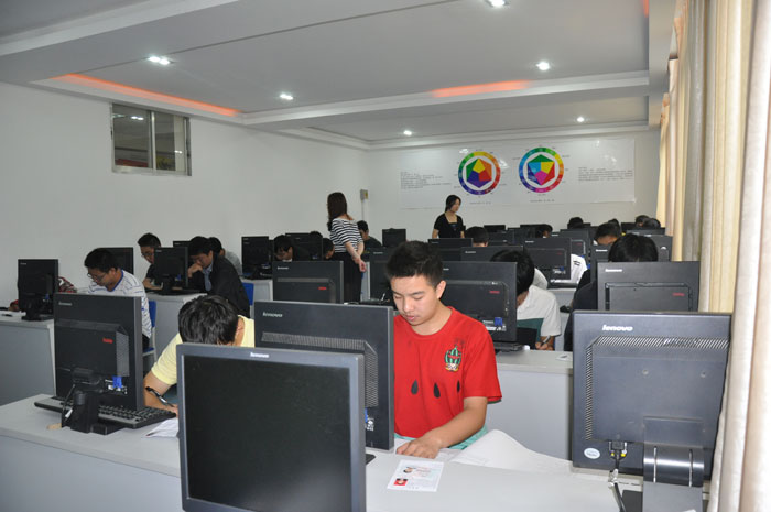 大港三中新校區位置_阜陽三中新校區_煙臺三中新校區地圖