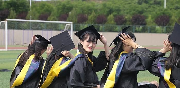 呂梁學院環(huán)境怎么樣(呂梁學院離市區(qū)遠嗎)