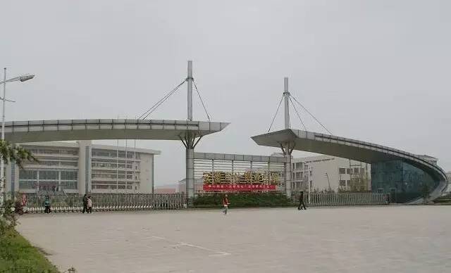 安徽農業大學是幾本_安徽財經大學函授高起本_2015安徽工程大學是幾本