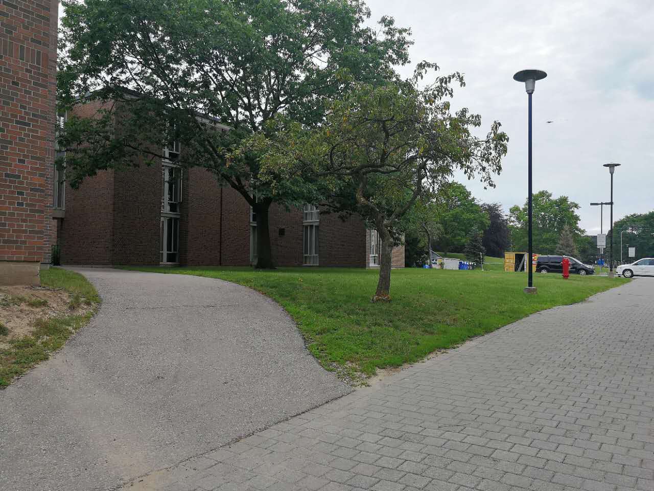 國內大學男女混合宿舍_華北電力大學北京宿舍_滑鐵盧大學宿舍