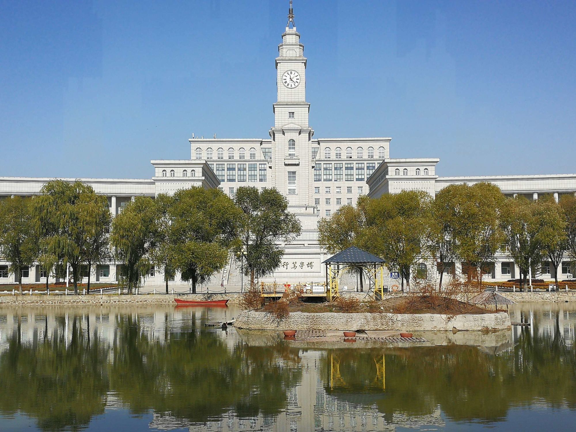 哈爾濱師范大學地址_哈爾濱商業大學江北校區地址_哈爾濱師范?？茖W校