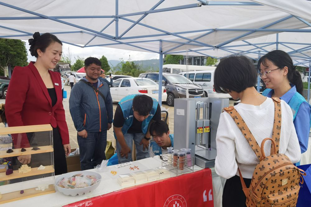 2018年云南錄取日報_云南2011年高考錄取日報_云南省衛生學校