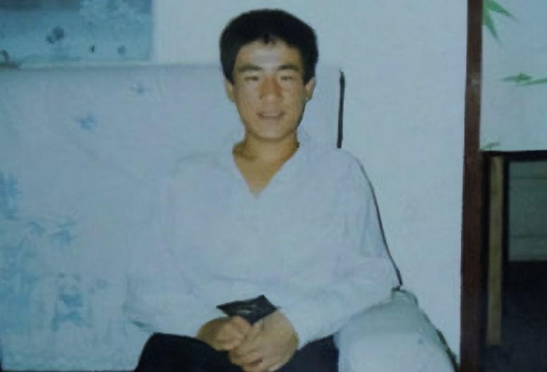 瘋狂斂財(cái)超4000萬(wàn)，被判18年罰110萬(wàn)，馮志強(qiáng)的惡行超過(guò)想象