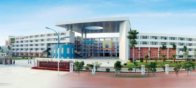 天河初中排名梯隊_天河初中學(xué)校的排名_天河初中排名學(xué)校前十