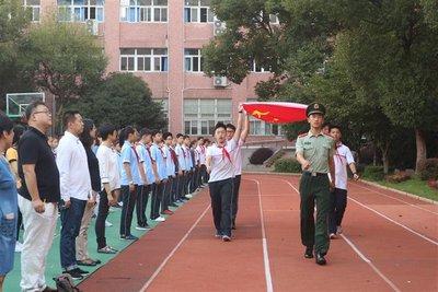 天河初中學(xué)校的排名_天河初中排名學(xué)校前十_天河初中排名梯隊