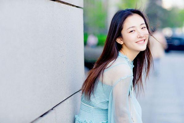 人大校花康逸琨_人大?；狄葭仡乢人大?；狄葭啔v