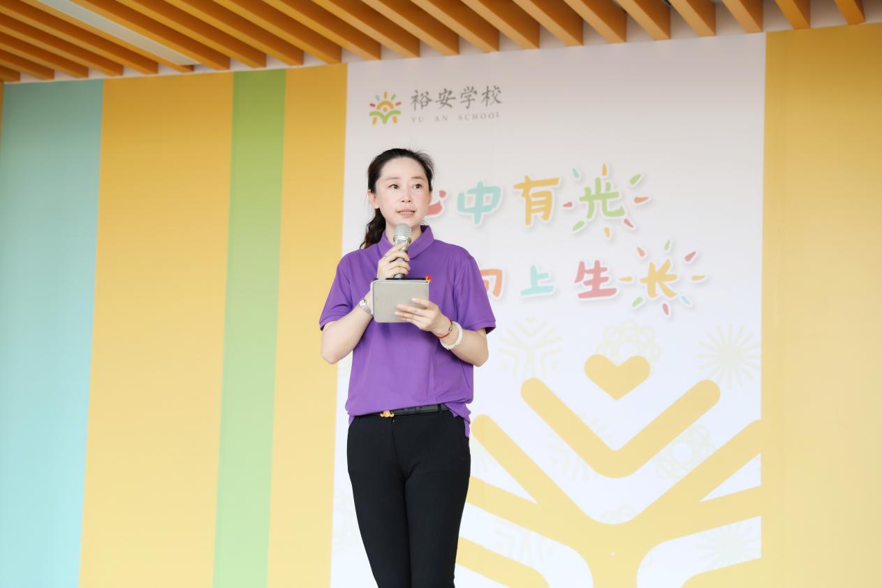 深圳幼兒園開學(xué)活動_深圳中小學(xué)開學(xué)典禮_小班開學(xué)寄語