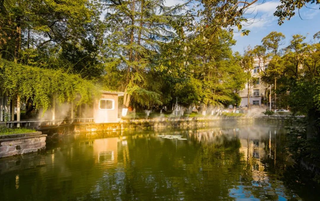 成都理工大學(xué)地址_成都理工大學(xué)招生計劃_成都理工大學(xué)本科招生章程